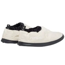 Daunenschuhe Nordisk Mos Down Slippers L (41-43), Sandshell -Online Camping Angebote daunenschuhe groesse l schuhgroesse 41 42 43 hell beige nordisk antirutschsohlen mos down slippers 1000 2 26823