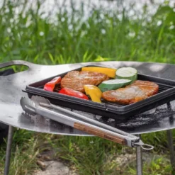 Edelstahl Grill-und Kohlenzange Petromax Za1 -Online Camping Angebote grillbesteck petromax za1 gewoelbter zangenkopf zum einfachen greifen 1000 5 27972
