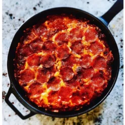 Ooni Gusseisenpfanne -Online Camping Angebote gusseisen bratpfanne servierpfanne ooni zubehoer skillet pan 1000 2 25104