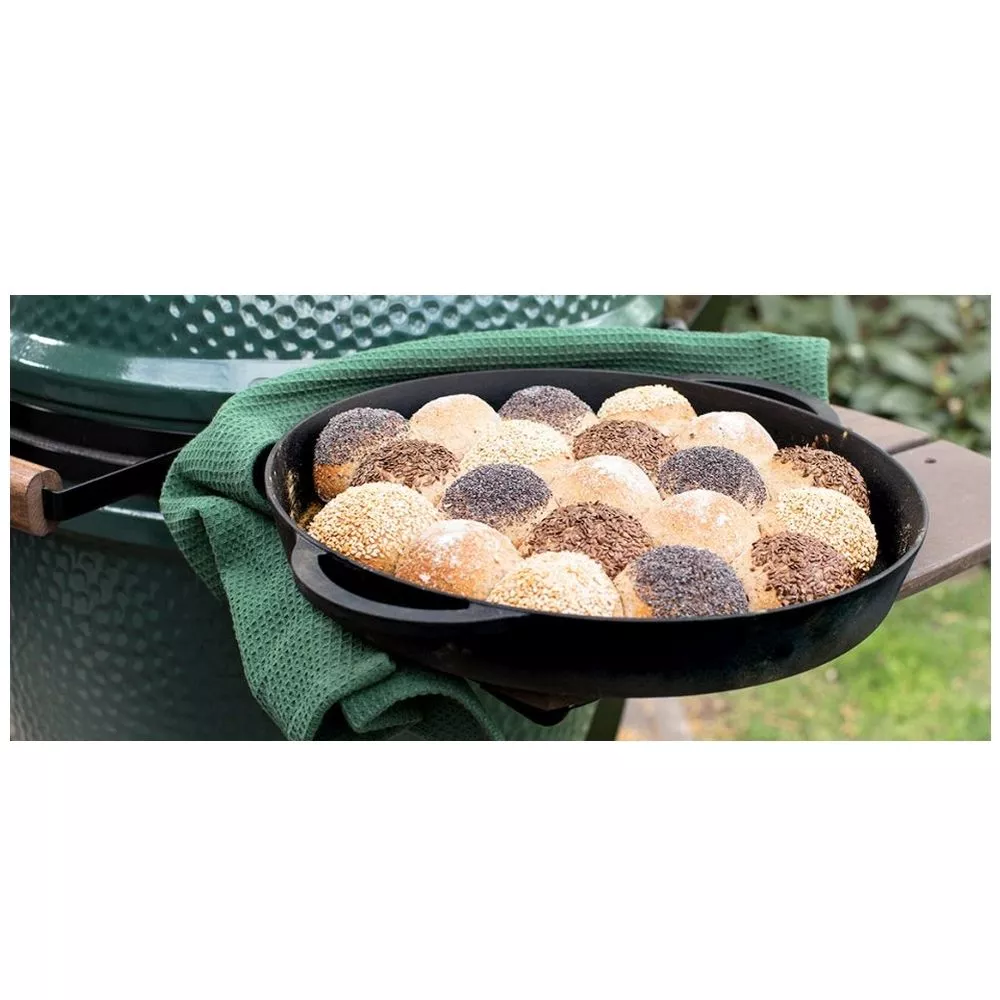Gusseisenpfanne Big Green Egg Cast Iron Skillet, 2XL, XLarge, Large 4 Gusseisenpfanne Big Green Egg Cast Iron Skillet, 2XL, XLarge, Large – Bild 2