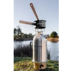 Petromax Edelstahl-Feuerkanne, 0,75 Liter -Online Camping Angebote ourdoor petromax edelstahl feuerkanne wasserkocher campingkocher feuerschale silikongriffe 1000 9 27922