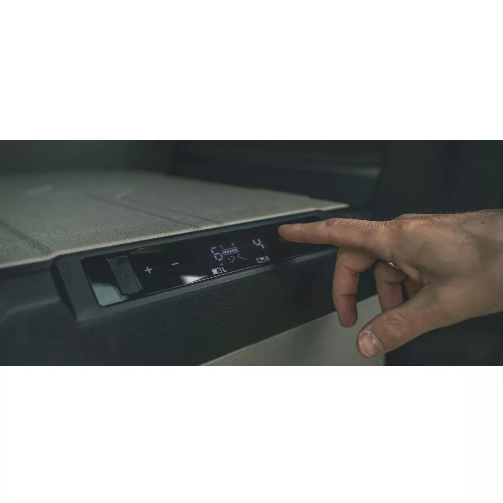 Outwell Arctic Frost 45 Kompressorkühlbox 9 Outwell Arctic Frost 45 Kompressorkühlbox – Bild 7