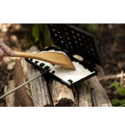 Petromax Wende-Waffeleisen Mit 72 Cm Langem Stiel -Online Camping Angebote waffeleisen mit vorbehandelter oberflaeche petromax gusseisenwaffeleisen mit praktischem verschlusshaken 1000 6 25986